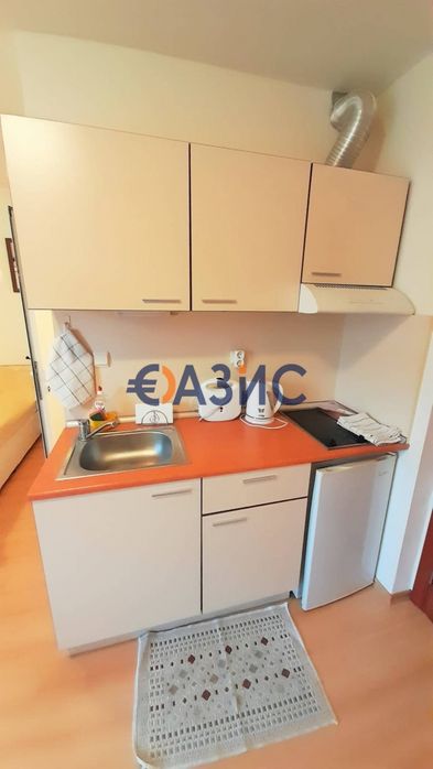 Продава се Едностаен апартамент в к.к. Слънчев бряг - 37 кв.м за 1230 €/кв.м - Снимка #4