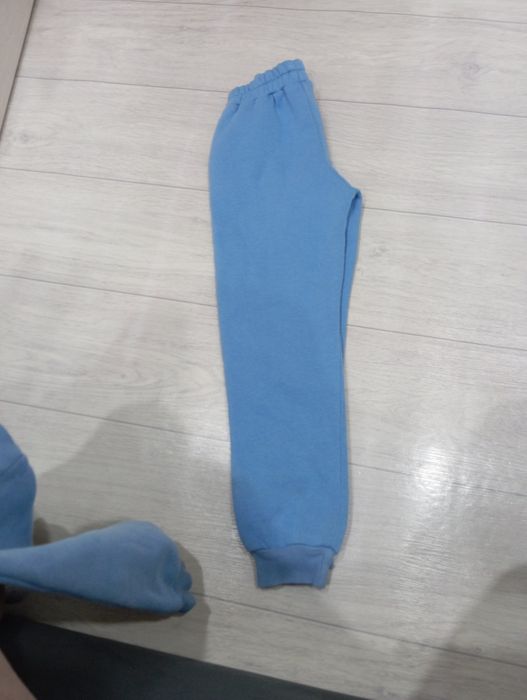 Вещи на девочку ..