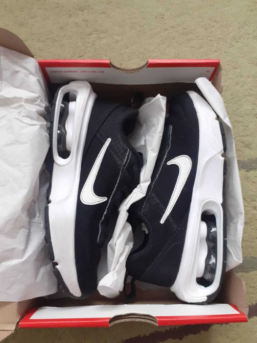 Nike Court Vision Low White and Orange 44.5, Air Max Intrlk Lite 33