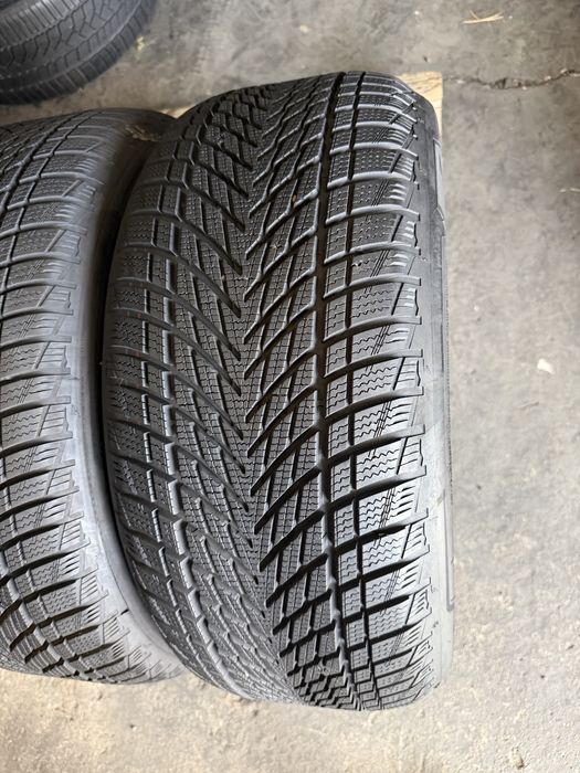 2 anvelope iarna 245/45/18 , 100 V , XL , GoodYear , DOT 2024 , 7.8 mm
