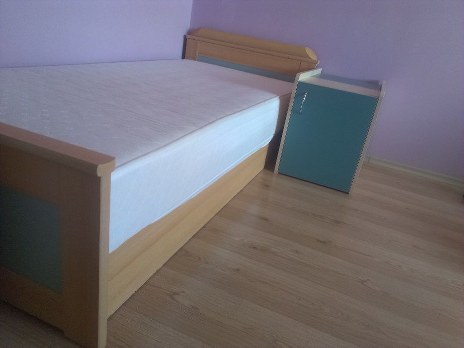 Детско шкафче за дрехи и завивки с две секции