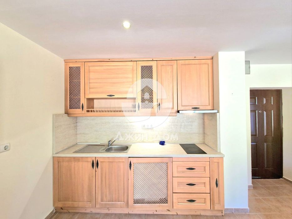 Продава се Двустаен апартамент в Свети Влас - 70 кв.м за 1015 €/кв.м - Снимка #3