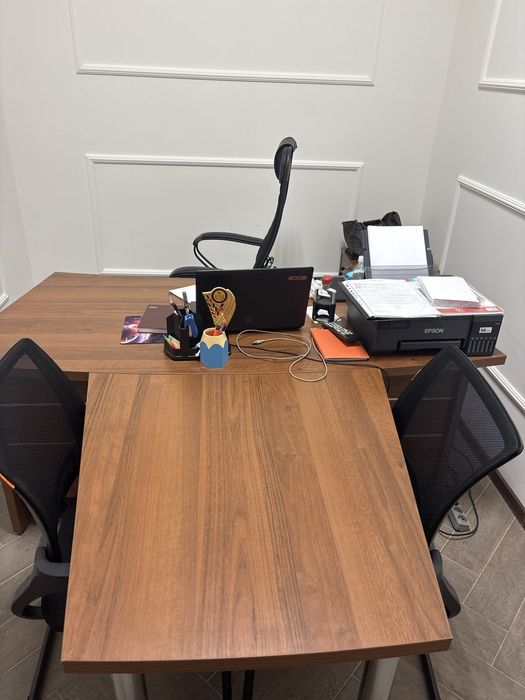 Продам офисную мебель