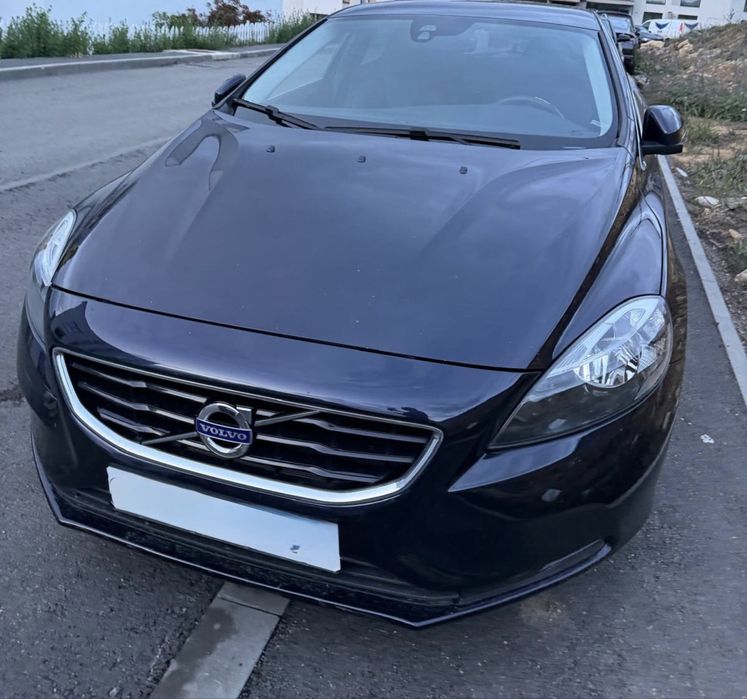 VOLVO V40 2015 — imagine 2
