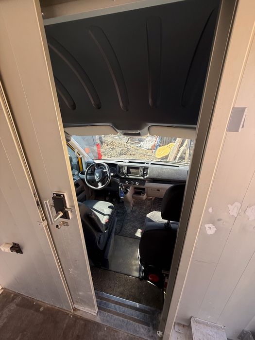 MAN TGE 3.140 FWD Box Body — Bază IDEALĂ pentru conversie Campervan / Stealth Camper / Food