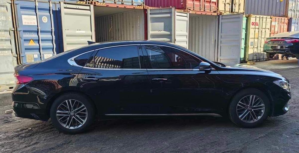 Продаю grandeur  2016г 2.4 бензин