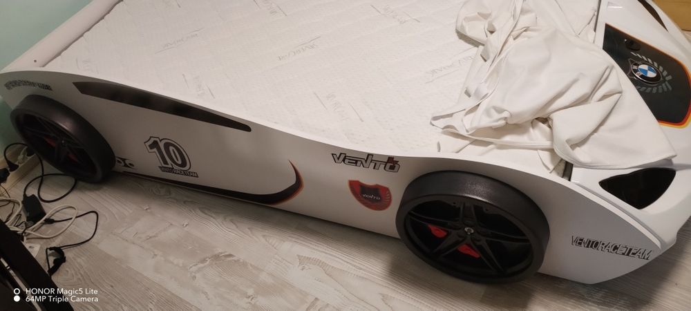 Легло кола, цената е без матрак