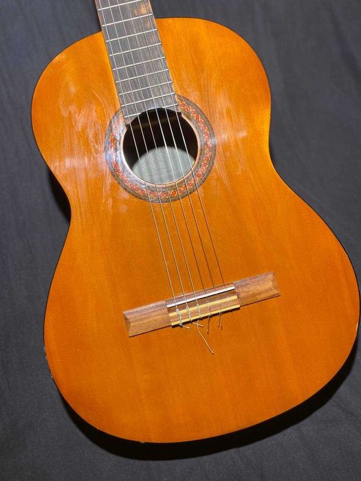 Гитара Yamaha C40