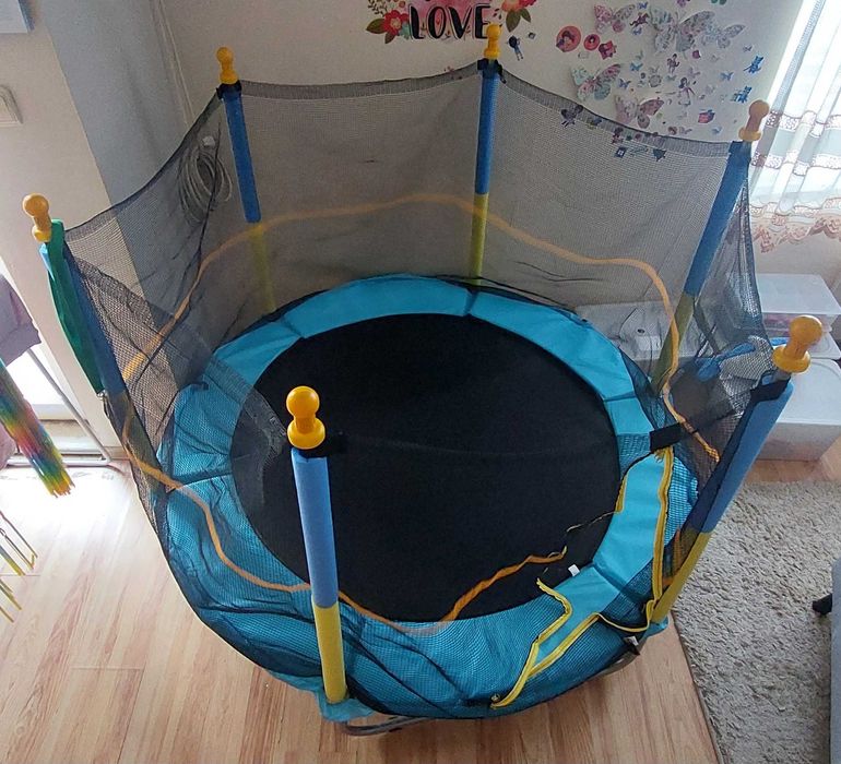 Детски батут с предпазна мрежа – 140 см