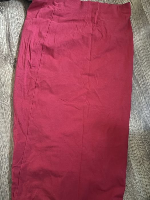 Fustă roșie pentru femei