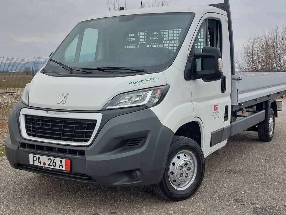 Peugeot Boxer // An 2015 // bena lungă//