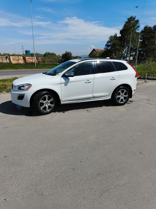 Volvo XC60 R Design