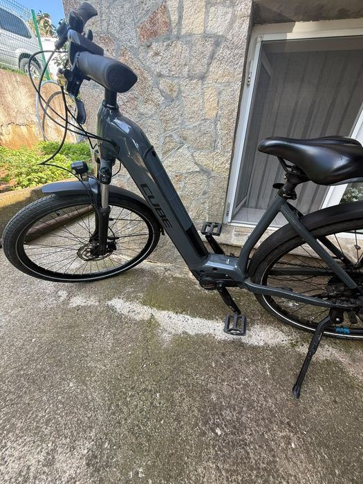 Cube Kathmandu Hybrid One 750 електрически велосипед