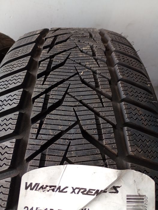 Нови 2бр.215/55/17 Vredestein WX dot4617