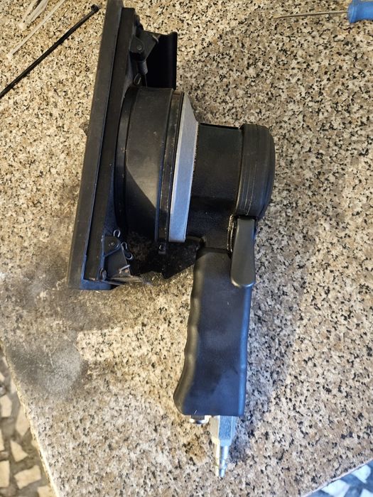 Slefuitor pneumatic nou