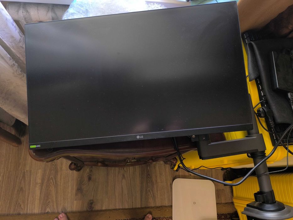 Монитор LG 27 дюймов 144 гц