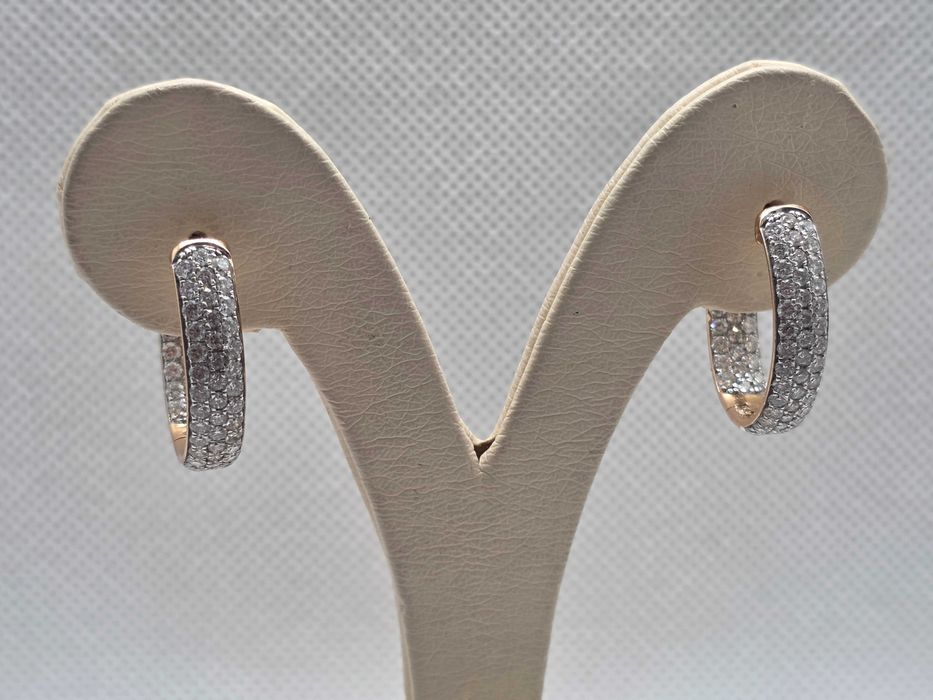 Cercei Aur 18 kt cu 3,32 ct diamante naturale