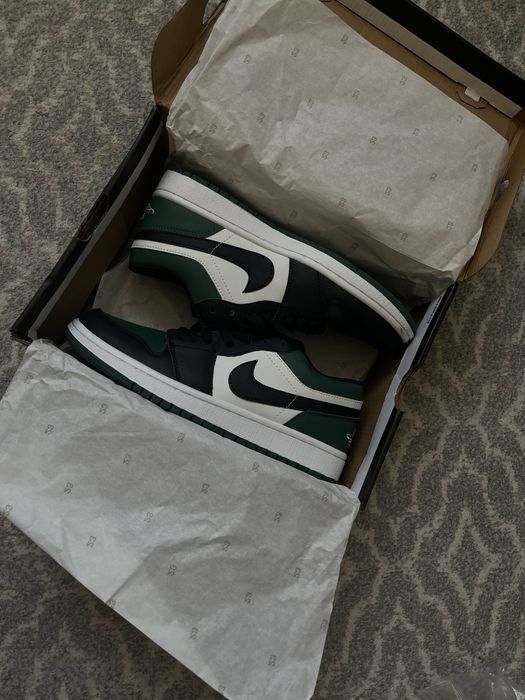 Кросовки jordan новый