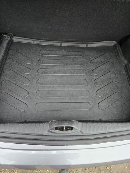 Tavita portbagaj pentru Peugeot 208 II - 2019 - 2024, UMBRELLA