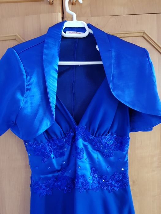 Vand Rochie eleganta