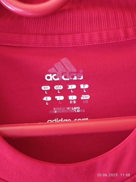 Adidas,оригинална спортна тениска на Испания