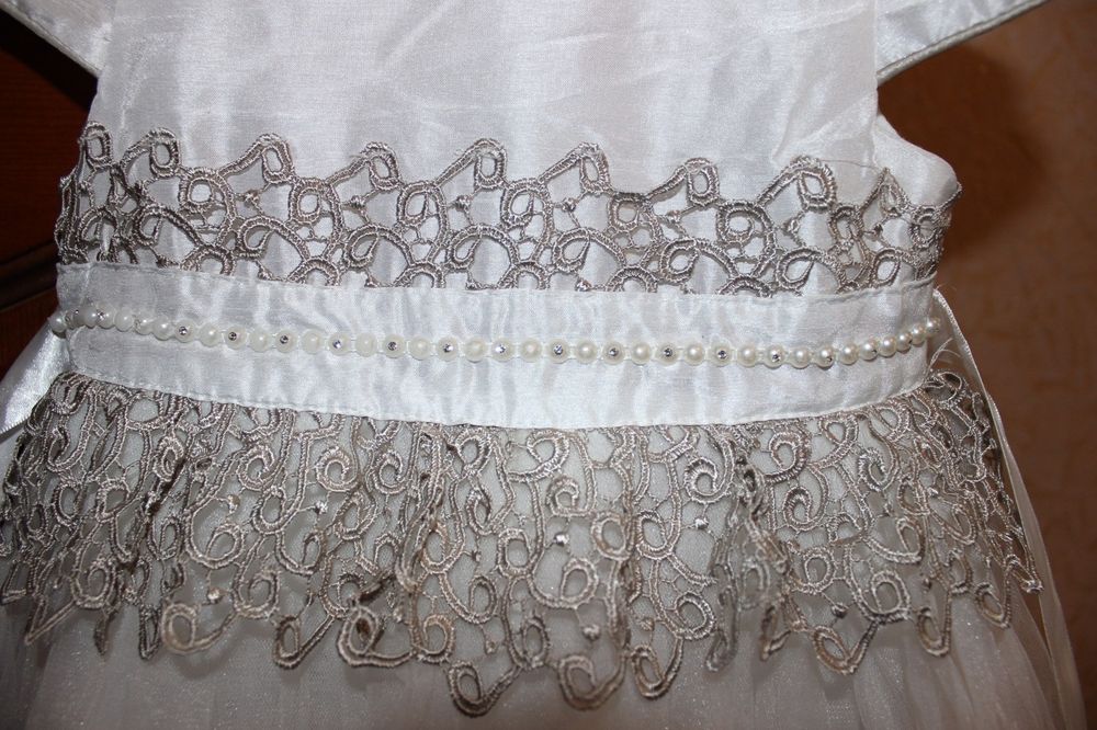 Продам платье на девочку