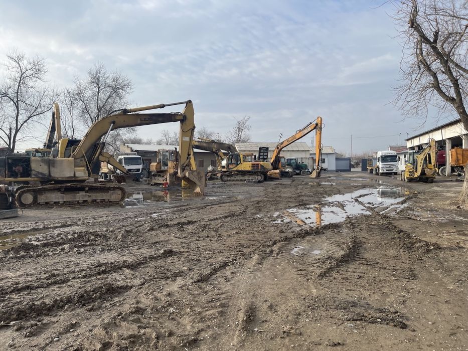 Ekskavatorlar 16 12 9m buldozer greyder va boshqa texnikalar arendaga
