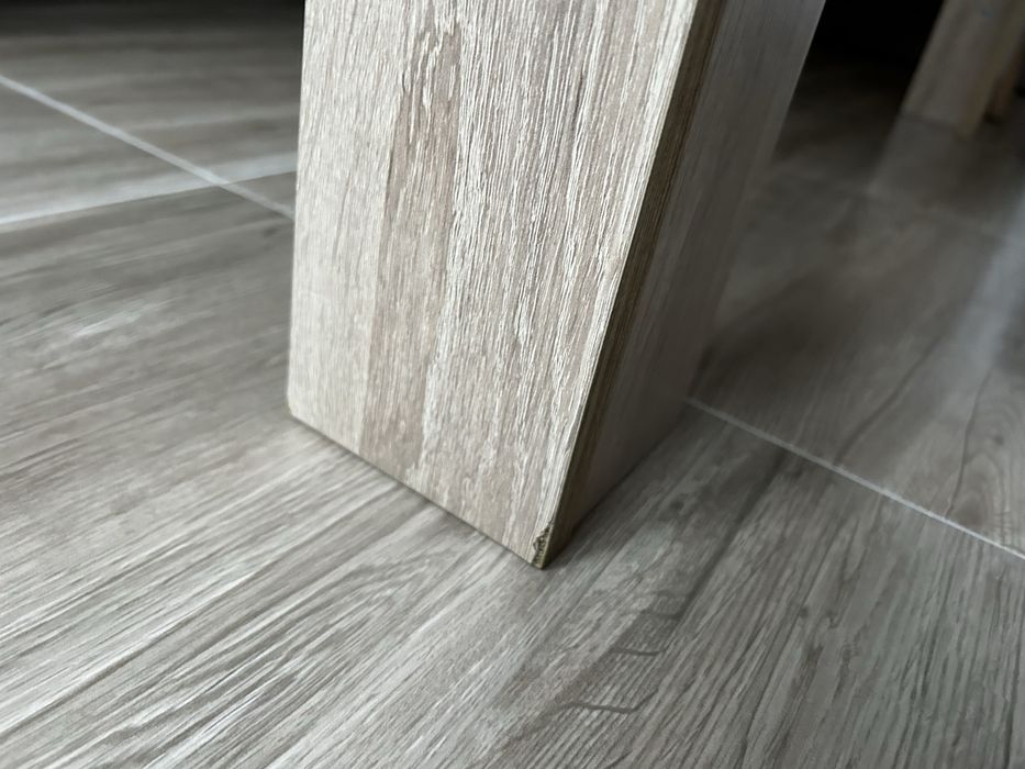 Трапезна маса разтегателна