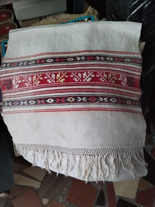 Draperii cusute traditional