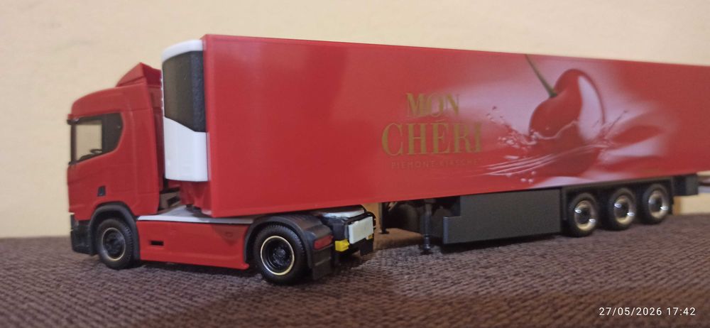 Scania R500 & Schmidt. Herpa 1/87