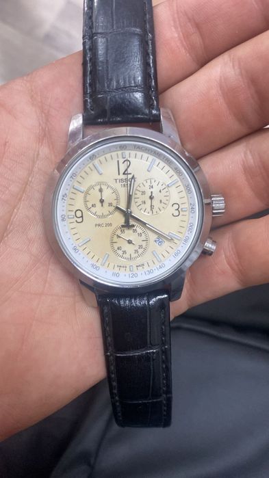 Продам часы Tissot