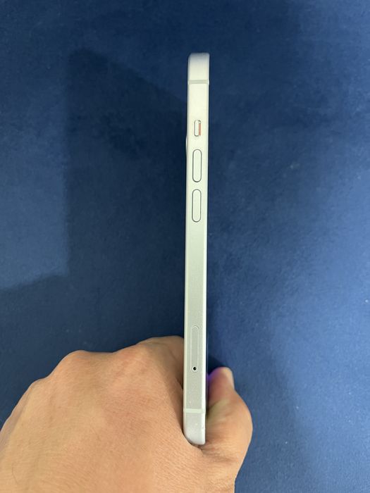 iPhone 15 128 gb