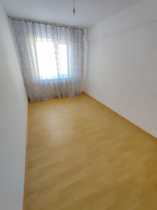 3-комн кв (1-40, 4 эт)