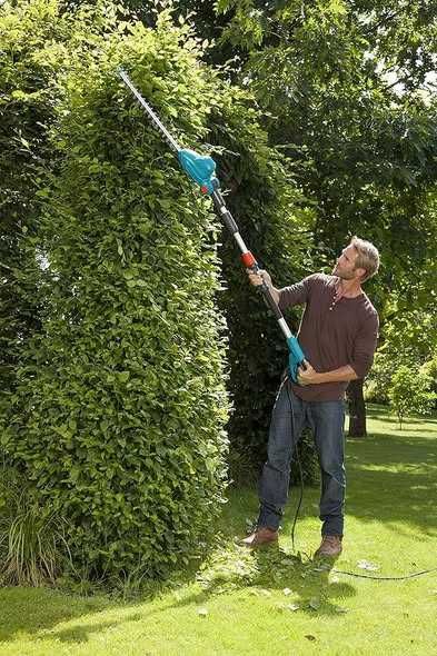 Mașină de tuns gard viu telescopică Gardena THS 500/48
