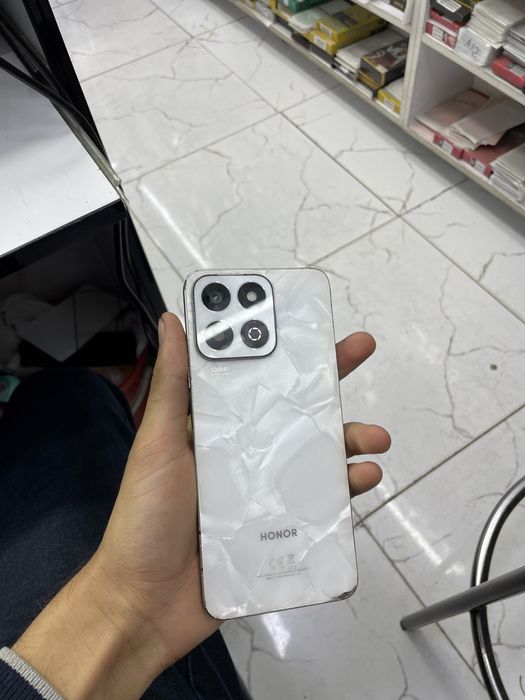 Honor x7c 256gb.