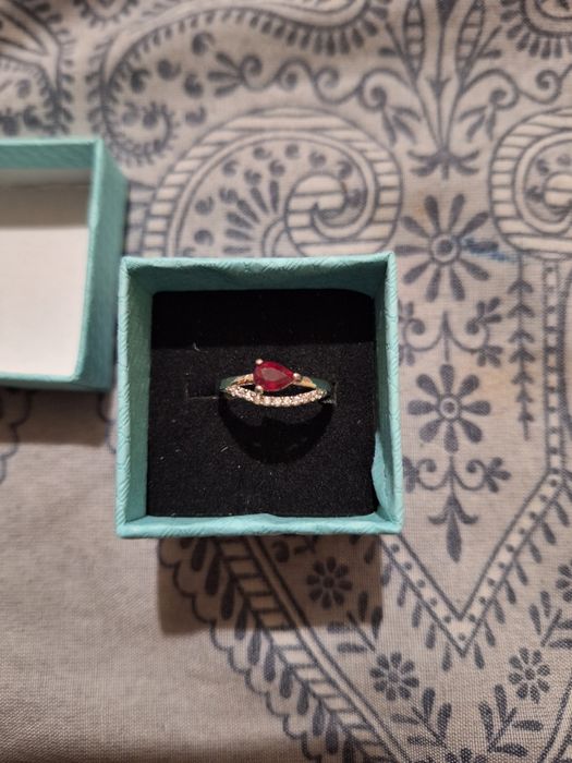 Сребърен пръстен с натурален Рубин размер 46