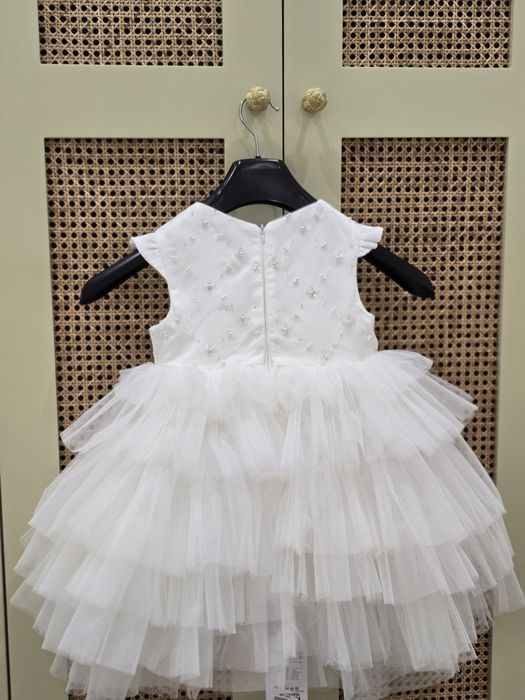 Платье праздничное