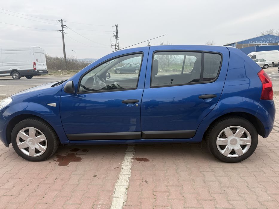 Dacia Sandero 2009 1.2 benzina 109 00 km