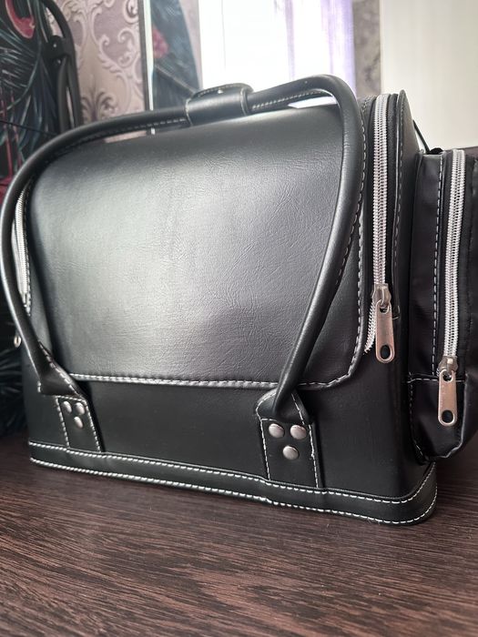 Продам кейс.