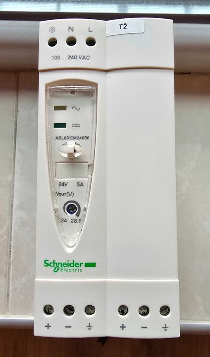 Регулируемо импулсно захранване Schneider