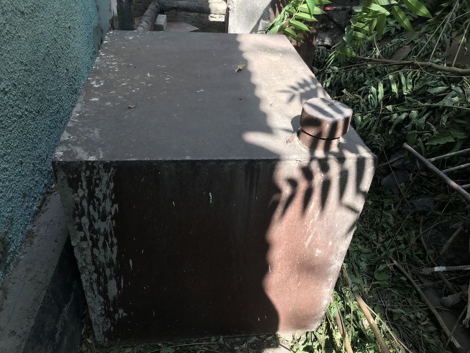 Продается емкость в хорошем состоянии