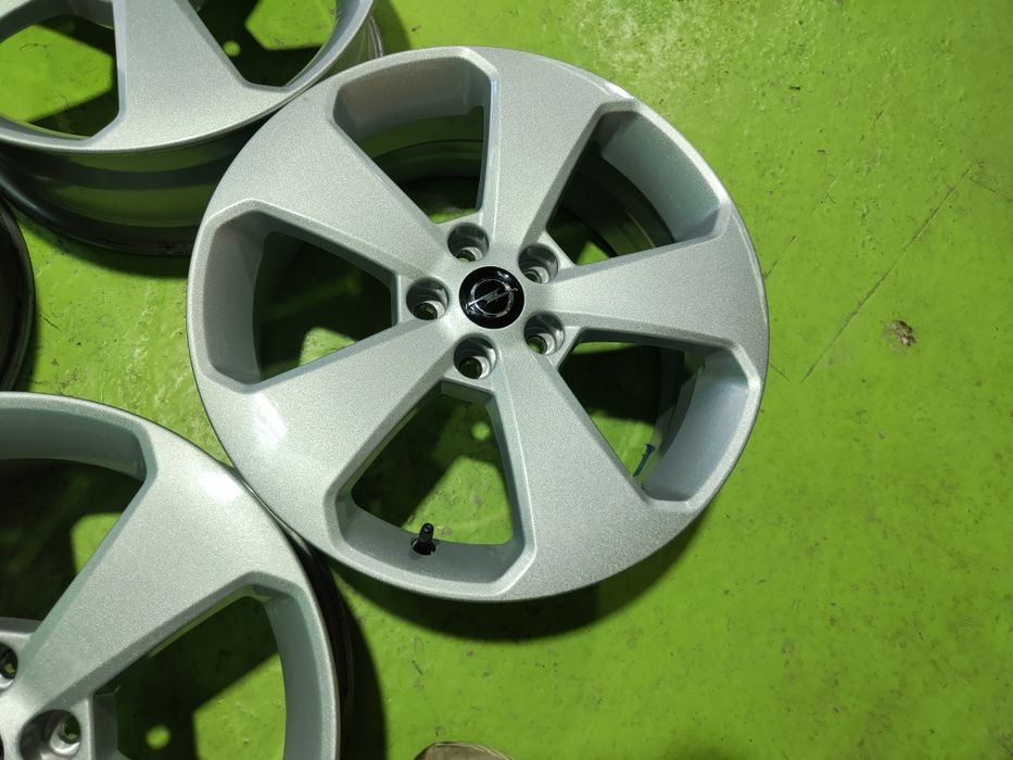 17 5x105 Opel Mokka Astra лети джанти 5х105 Опел мока астра