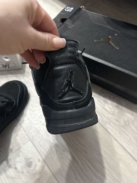 Джорданы кроссовки