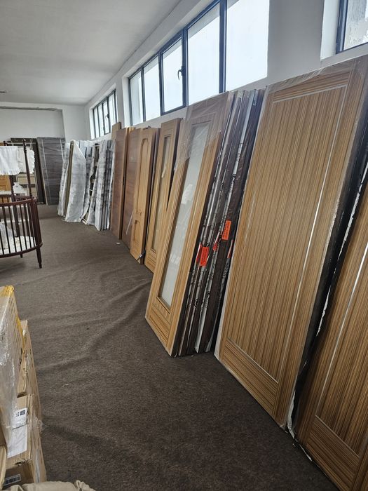 Разпродажба Крила за врати без каси внос от Испания