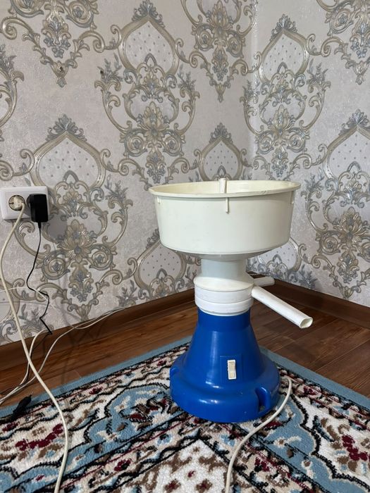 Продам электрический сепоратор
