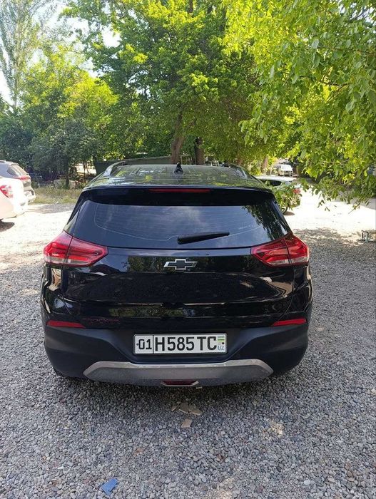 Tracker 2 Sotiladi