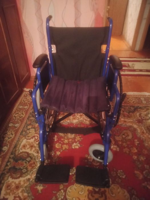 Инвалически коласка