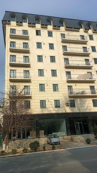 Navastroykadan uy sotiladi