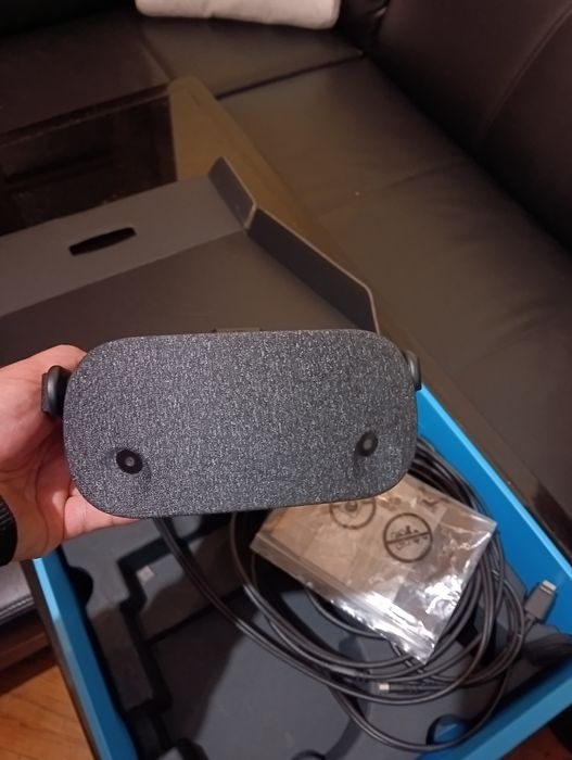 HP Reverb VR Headset Pro Edition - 2160x2160 Resolution, 114° FOV