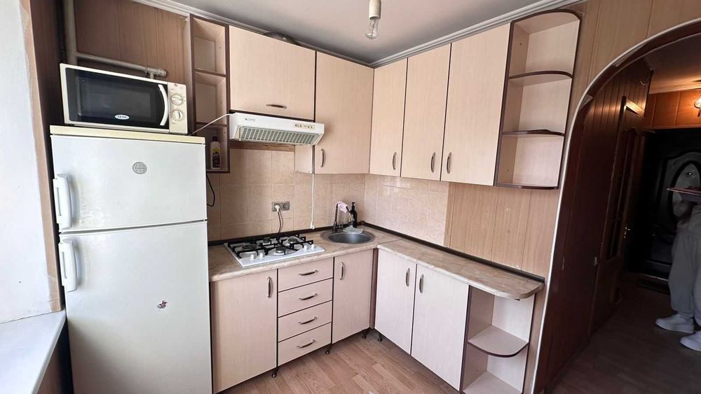 Продам кухонный гарнитур